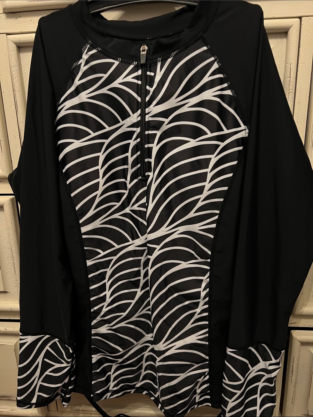 Caribbean Joe Black and White Long-Sleeve Half-Zip Rash Guard
